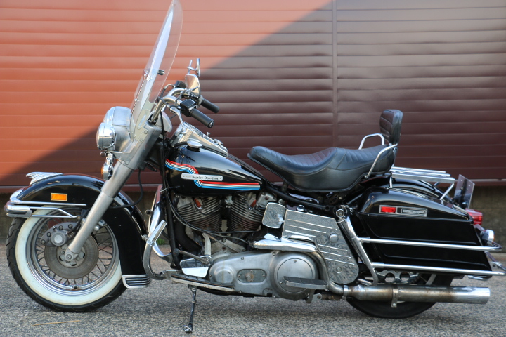 山口県下関市のCRAIZE MOTORCYCLE (クレイズモーターサイクル) のハーレー(Harley-Davidson)販売モデル1975年FLHイメージ05