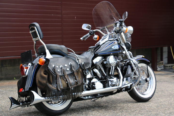 山口県下関市のCRAIZE MOTORCYCLE (クレイズモーターサイクル) のハーレー(Harley-Davidson)販売モデル1998年FLSTSイメージ03