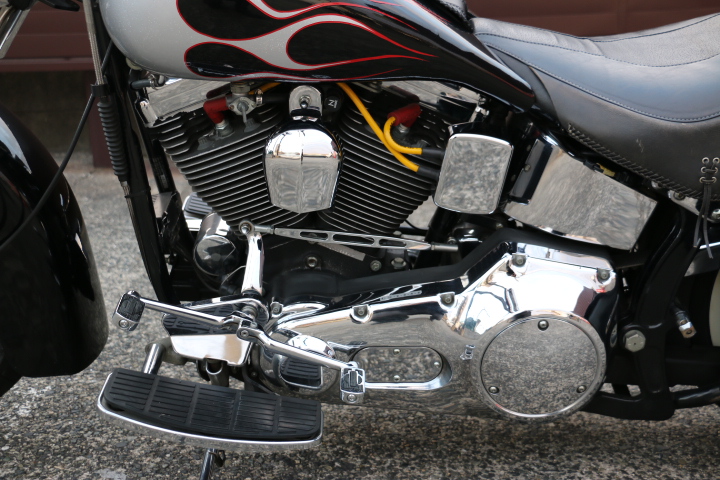 山口県下関市のCRAIZE MOTORCYCLE (クレイズモーターサイクル) のハーレー(Harley-Davidson)販売モデル1992年式FLSTFイメージ06